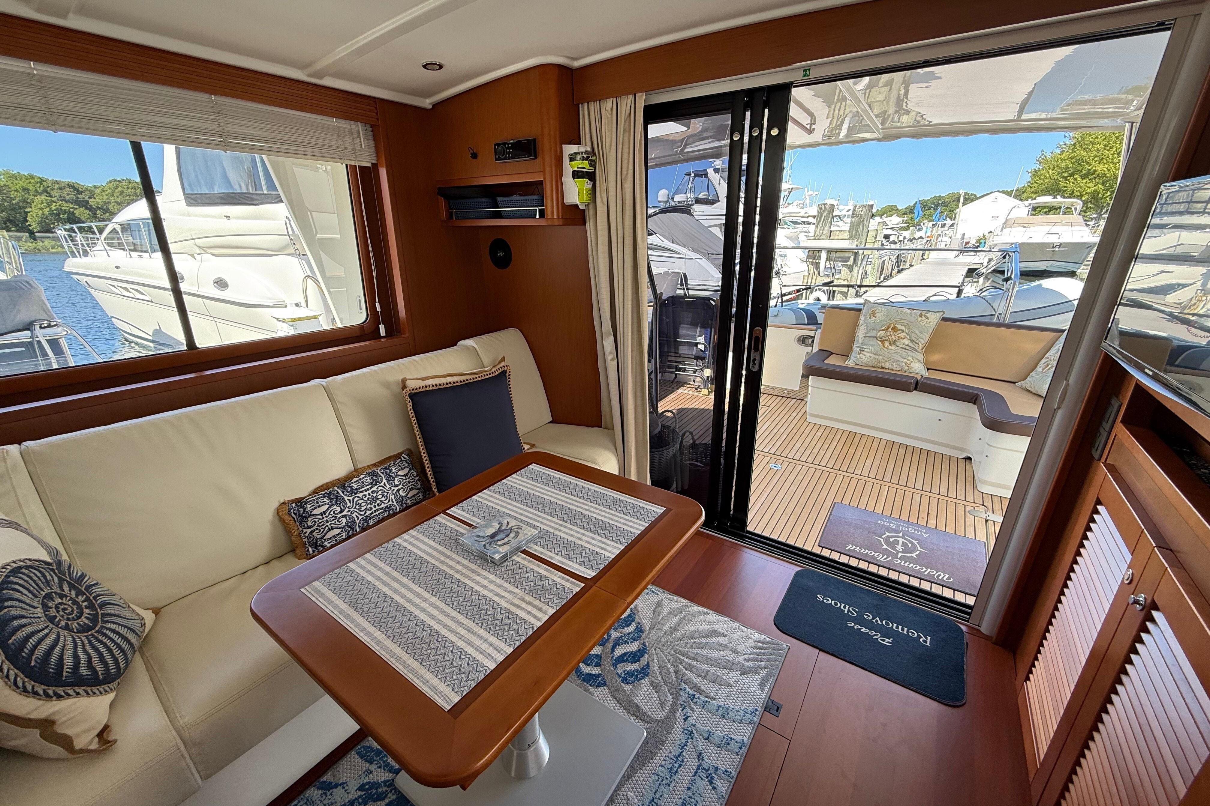 Beneteau Swift Trawler 44 - Image 2
